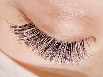 レミア 関内(REMIA)/8月 ボリュームラッシュ