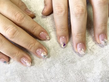 ビーボックス(Bii box)/大人ニュアンスネイル