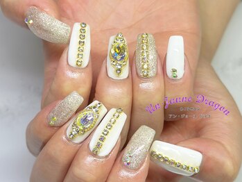 アン ジョーヌドラゴ/【自爪ネイル】ホワイトネイル