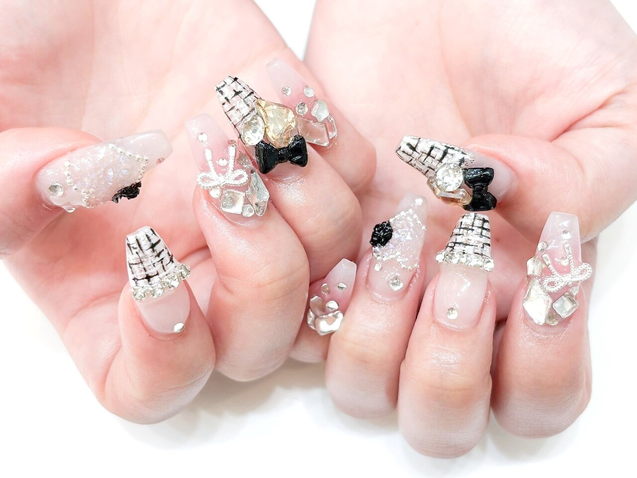 ネイルチップ フレンチ 薔薇 ピクシー ネイビー ネイルチップ フレンチ 薔薇 ピクシー ネイビーCUTIE STREET 5/18大