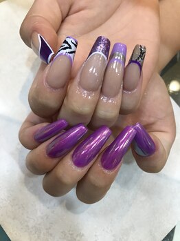 エスフィーネイルサロン ブリーユ(Esfy nailsalon Brille)/アシメ
