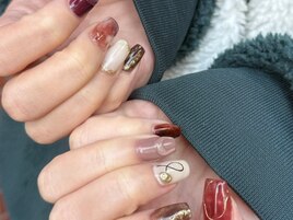 ニュアンスネイル/大人可愛い