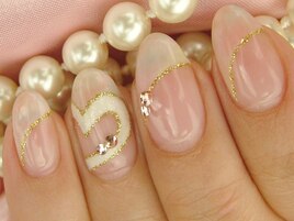 タイダイ＆ハートフレンチネイル