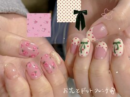 お花ドットネイル