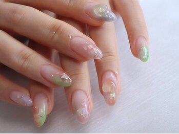 COVO nailsalon【フィルイン/マグネット/持ち込み/フット/自爪育成/長さだし】の写真/【自爪育成・フィルイン】オフィスで浮かない上品な大人シンプルネイル♪美しいフォルムで魅了する指先へ!