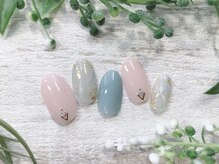 ネイルサロン クイル(QUILL)/７月ワンポイントブルー（１）