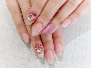 ラルネイル 大宮(Lull. nail)/*上品*マグネット*Vカット*