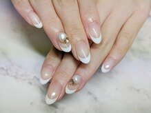 ポルティネイル(Porti Nail)/Akira フレンチ＋ストーン