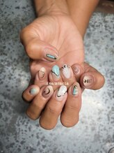 コア アカシア(Koa acacia)/Sea×wave nail
