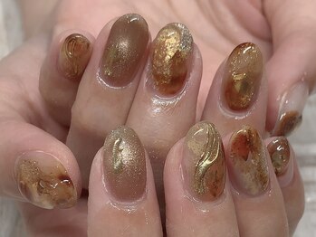 カラーズ(colors.)/ブラウン×もやもや×ニュアンス