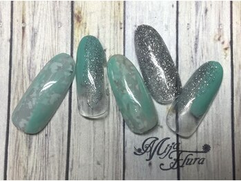 ミハフルーラ 与野(Home Nail Salon Mija Flura)の写真/大人女性におすすめの洗練された夏デザイン★人気のワンホン/マグネット/ミラー/パラジェル◎大人女性に♪