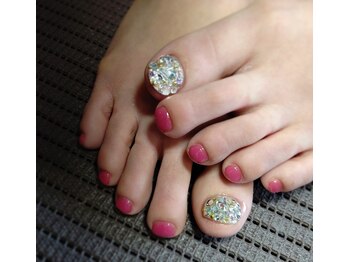 クッカ(kukka)/親指2本フリーアート