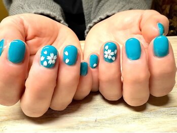 アミュリー ネイル アトリエ(Amury nail atelier)/桜 ホログラム ショートネイル