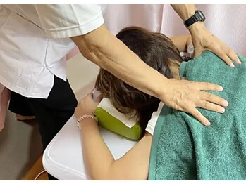 うわば整骨院の写真/【全身整体30分】トルマリン＋赤外線で温め×全身整体のクイックケア！プロの技術で不調を的確にアプローチ