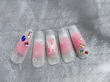 エイチスリー(H3)/様々色でのチーク定額ネイル