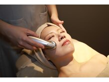 シーボンビューティーオアシス 銀座店(C’BON Beauty Oasis)の雰囲気(黒ずみ毛穴に!引き締め効果のある美顔器でいちご鼻撃退【毛穴】)