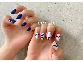 アシンメトリー持ち込みアート