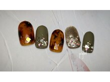 ネイルアンドアイラッシュアンドアロマ ピグレット(PIGLET)/秋ネイル