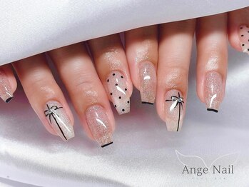 アンジェネイル(Ange nail)