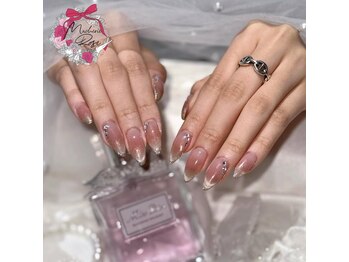 マシェリローズ(Macherie Rose)/チーク×マグネットネイル♪