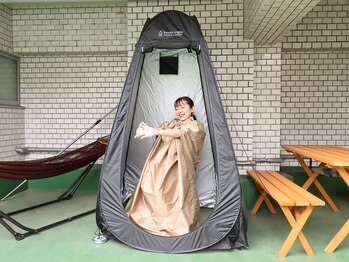 高輪御殿山ラボ改善整体院(高輪御殿山Labo改善整体院)の写真/今まで体験したことがない開放的なテラスでのよもぎ蒸し◎露天風呂気分を味わえる都会のオアシス！