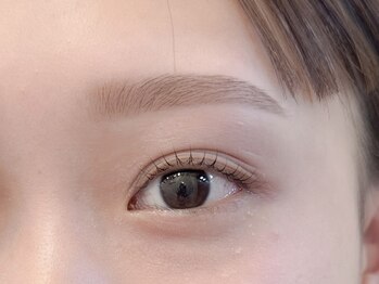 ネリネ 博多(nerine)/眉毛+まつ毛パーマ/まつげパーマ