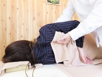 ハリナチュレ 札幌店/肩甲骨はがし【美容鍼/小顔】