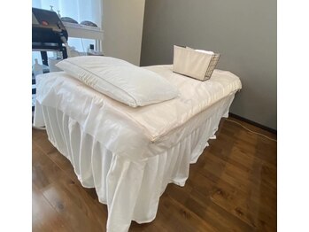 ブラジリアンワックス脱毛フェムケア 毛穴小顔美白専門 Salon de Noel 神戸三宮店/Salon de Noel