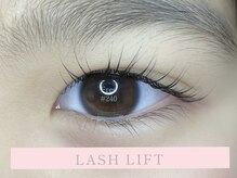 フリー#240(Free#240)/デザインラッシュリフト