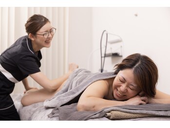 リリーシャ 赤坂(LILISHA)/肩甲骨はがしで美背中を造形!