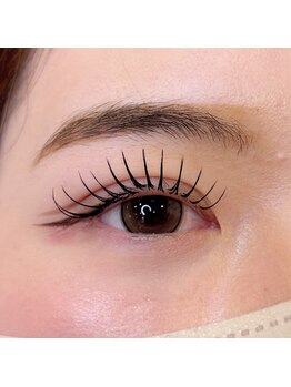 アシスティブサロン ライフ 博多竹下店(assistive salon Life)の写真/あなたに似合う目元をご提案◎自まつ毛派や下がりまつ毛にお悩みの方におすすめ♪あなたらしさを引き出す☆