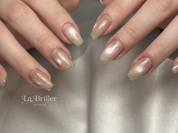 ラブリエ(La briller)の写真/【シンプルも華やかも、理想をカタチに】極上のフォルムで一段上の美しさと輝く指先を演出♪
