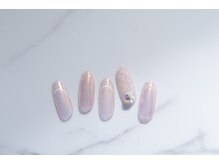 アイビー(Aivy)/ガーリーワンホンネイル