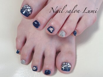 ルミ(Lumi)の写真/【福岡で希少なエアブラシ導入◎】デザインにこだわりたい方もお悩みの方も当サロンにお任せください♪