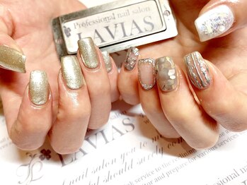 プロフェッショナル ネイルサロン ラヴィアス(LAVIAS)/【ジェル】ワンカラ＋アート5本