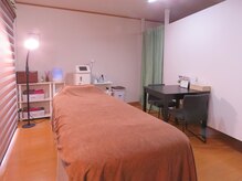 エン(en)/サロン内風景