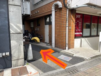 カフー(KAFUU)/花屋さん直ぐ左折します