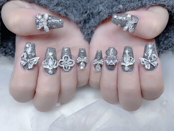 スノーネイルサロン 新宿店(Snow nail salon)/シルバー蝶々リボン冬