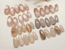 スリーラッシュアンドエルフネイル 折尾浅川店(threelash&elf.nail)の雰囲気（パラジェル認定☆デザインも沢山サンプルをご用意しております☆）