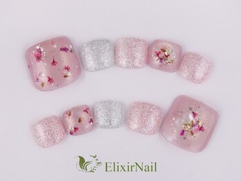 エリクサーネイル 神田(Elixir Nail)/フットやり放題/クーポン使用