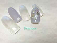 フランセス(Frances)/雪の結晶とお花ネイル