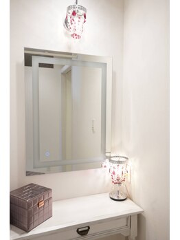 クリスタル(CRYSTAL)/パウダールーム