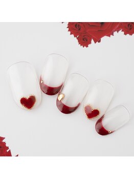 レッドハートフレンチネイル