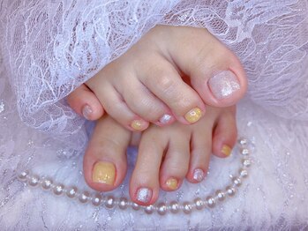 キナ(KINA)/2/16　フットワンカラー