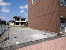 エステティックスタジオジャパン(ESTHETIC.S.Japan)/計2台まで駐車可能♪
