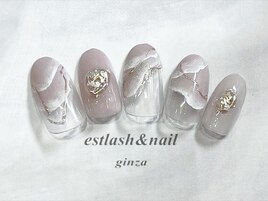 ベージュ波ななめフレンチネイル