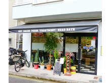 ロイヤルスター(ROYAL STAR)の雰囲気(アメリカンヴィンテージでポップなオーナー自慢の店内です♪)
