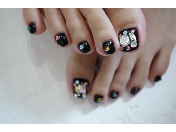 ネイル フライガール(nail FLY GIRL)/パーツで楽しむフットネイル★