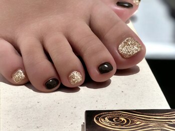 アールネイルドットコム(R*NAIL.com)の写真/【視線を気にせず施術を受けれる◎プライベート空間で居心地の良さをご提供出来ます♪】