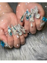 エスフィーネイルサロン ブリーユ(Esfy nailsalon Brille)/パーツ盛り盛りネイル